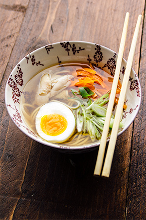 Ramen (noedels) met kip uit de Crock-Pot