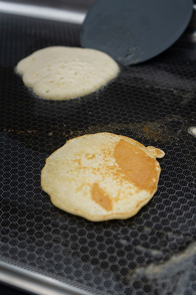 American pancakes plancha Victor Barbecook